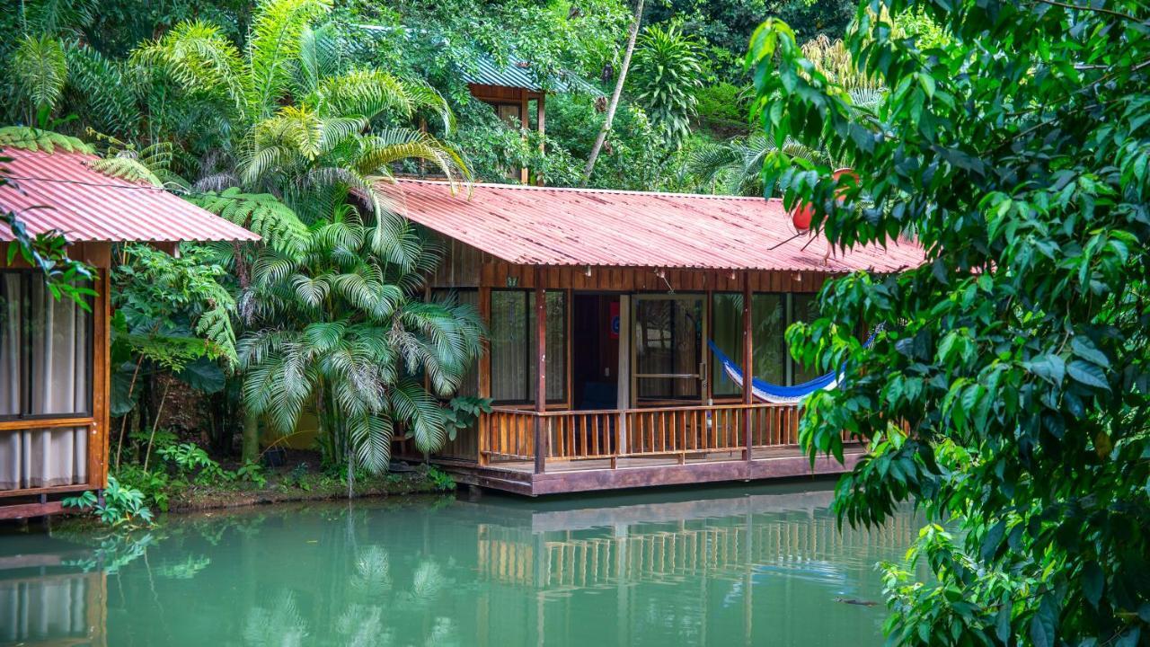 Cabanas Del Lago La Fortuna Bagian luar foto