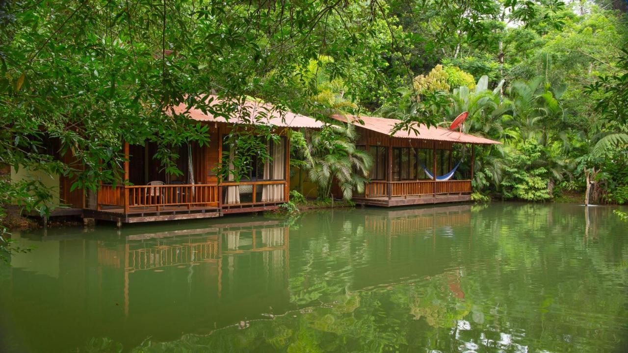 Cabanas Del Lago La Fortuna Bagian luar foto