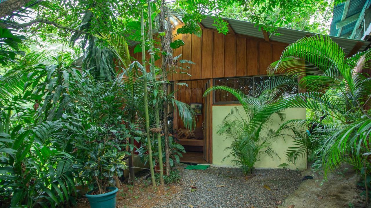 Cabanas Del Lago La Fortuna Bagian luar foto