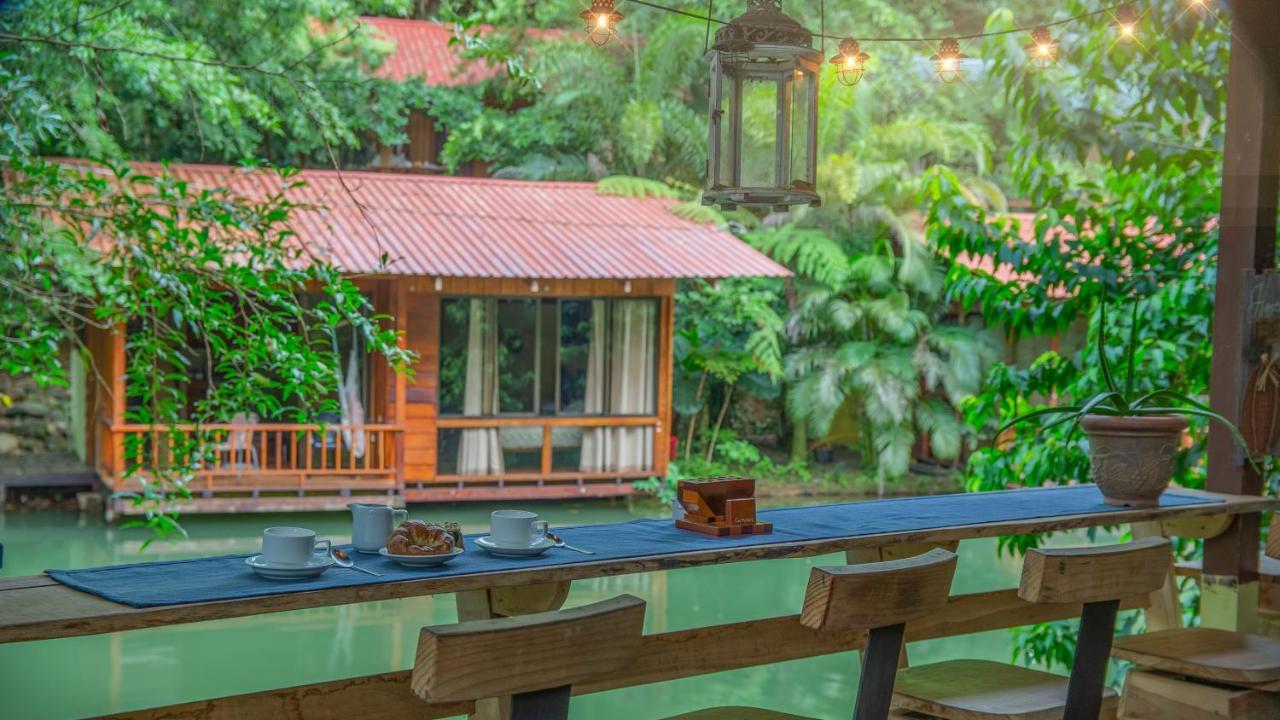 Cabanas Del Lago La Fortuna Bagian luar foto