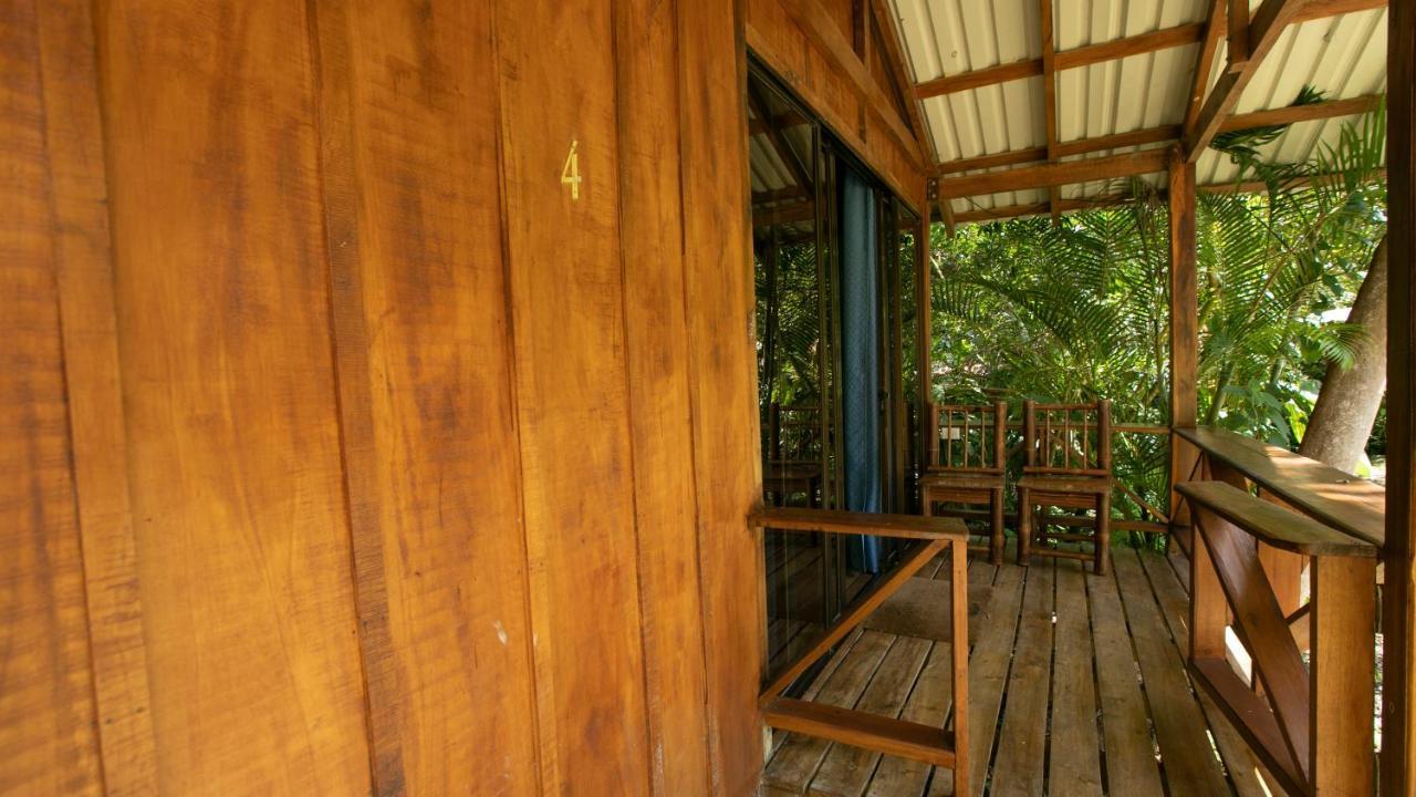 Cabanas Del Lago La Fortuna Bagian luar foto