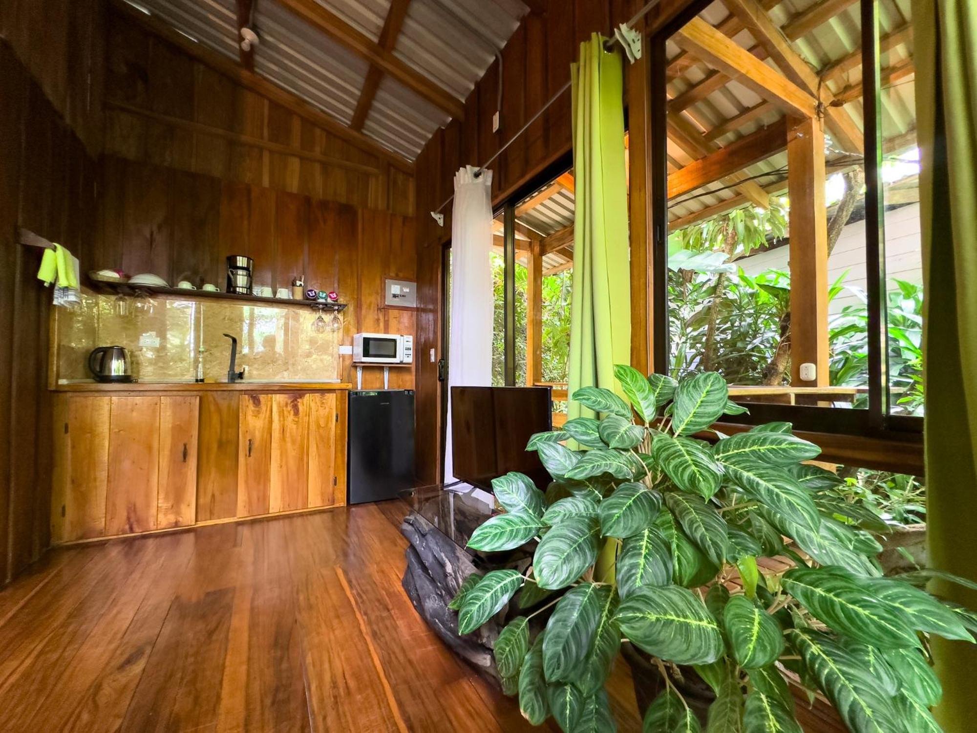Cabanas Del Lago La Fortuna Bagian luar foto