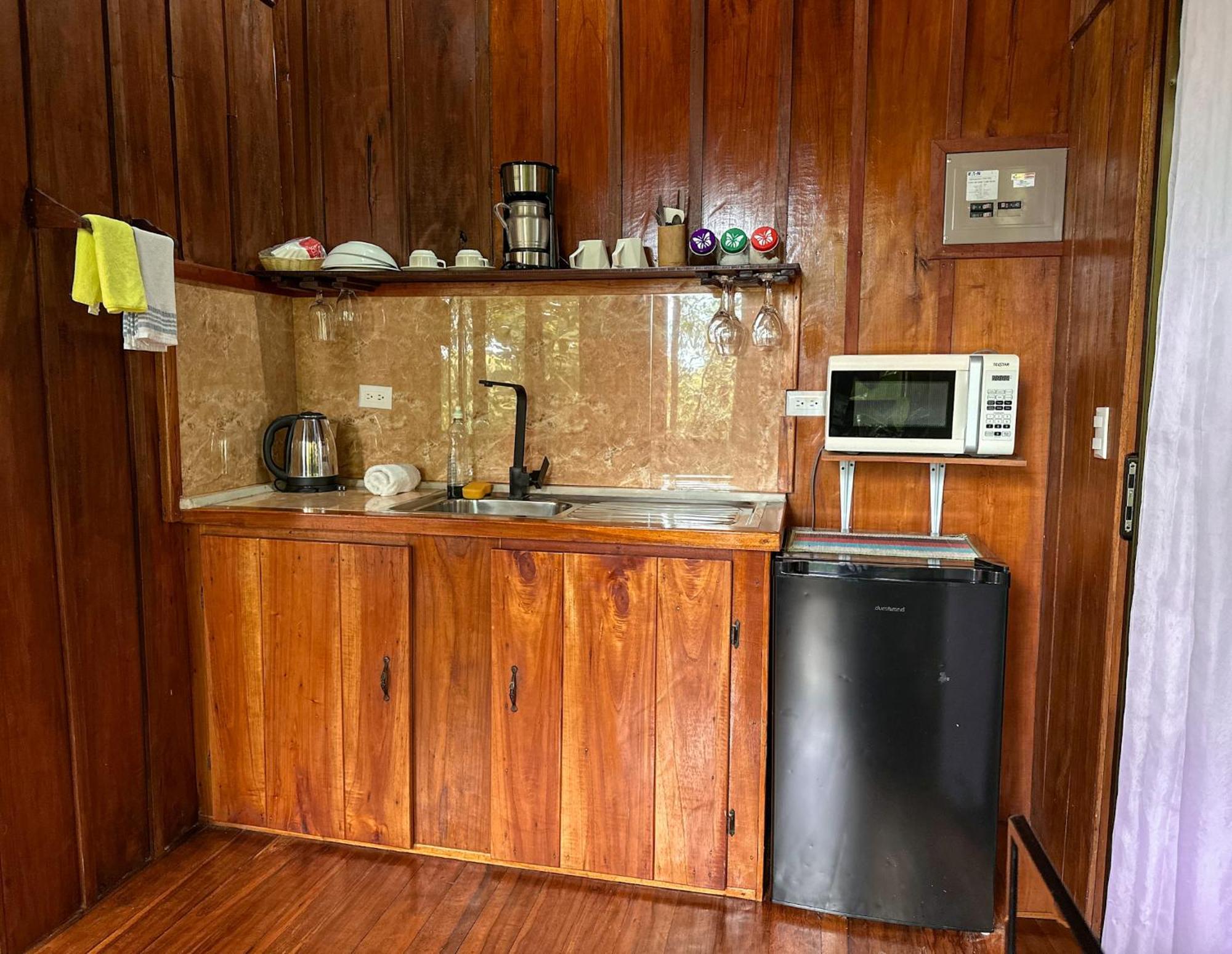 Cabanas Del Lago La Fortuna Bagian luar foto